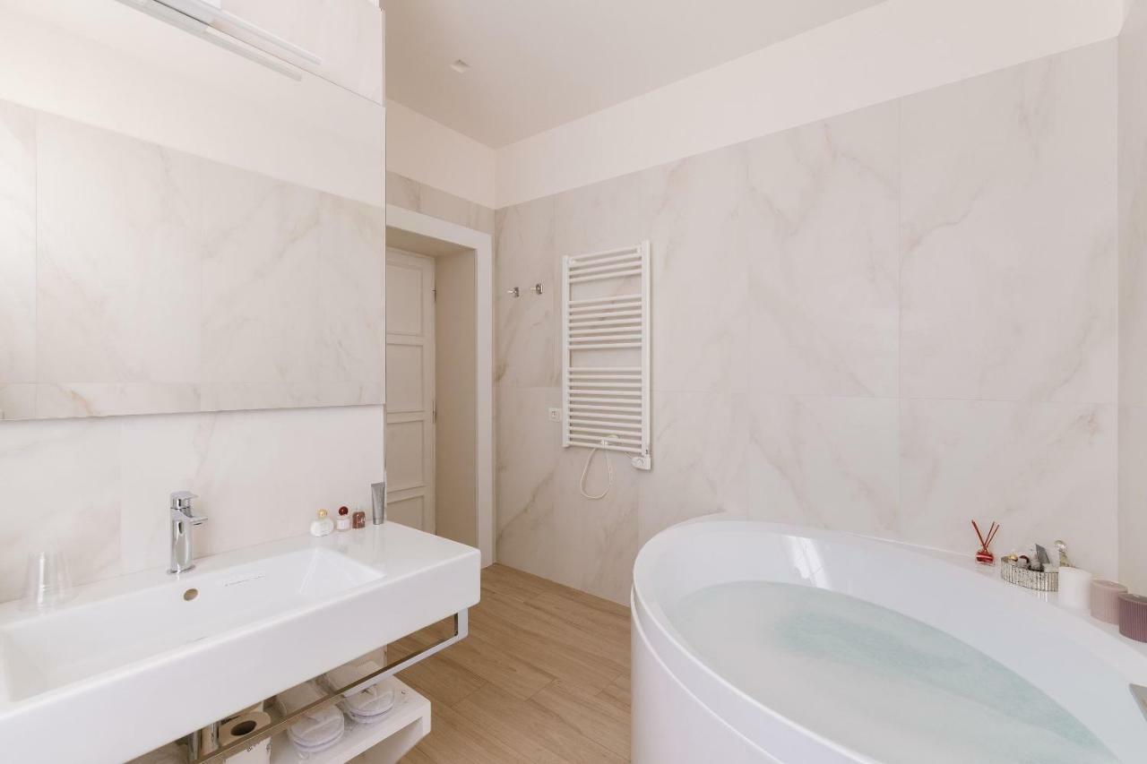 Rhea Silvia Luxury Navona Hotel Rome Buitenkant foto